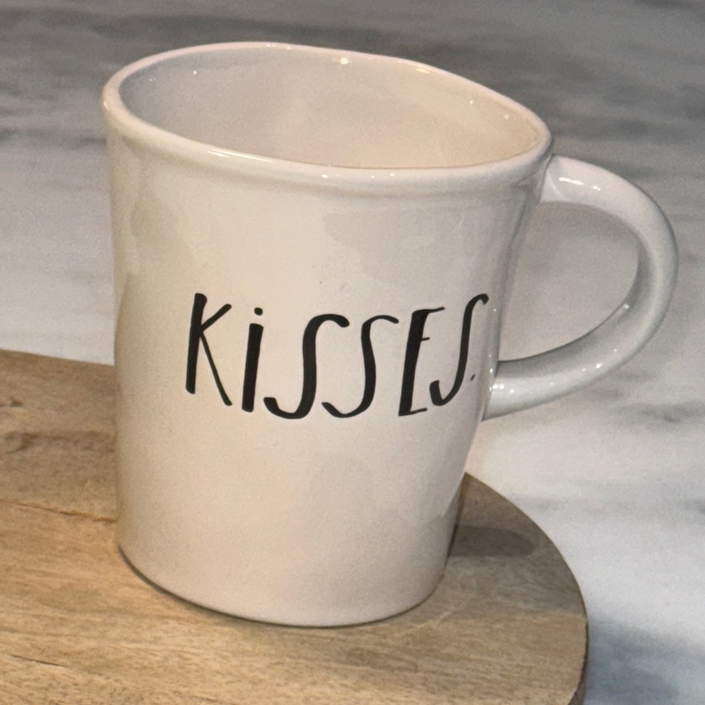 Rae Dunn Kisses Mug Stem Print